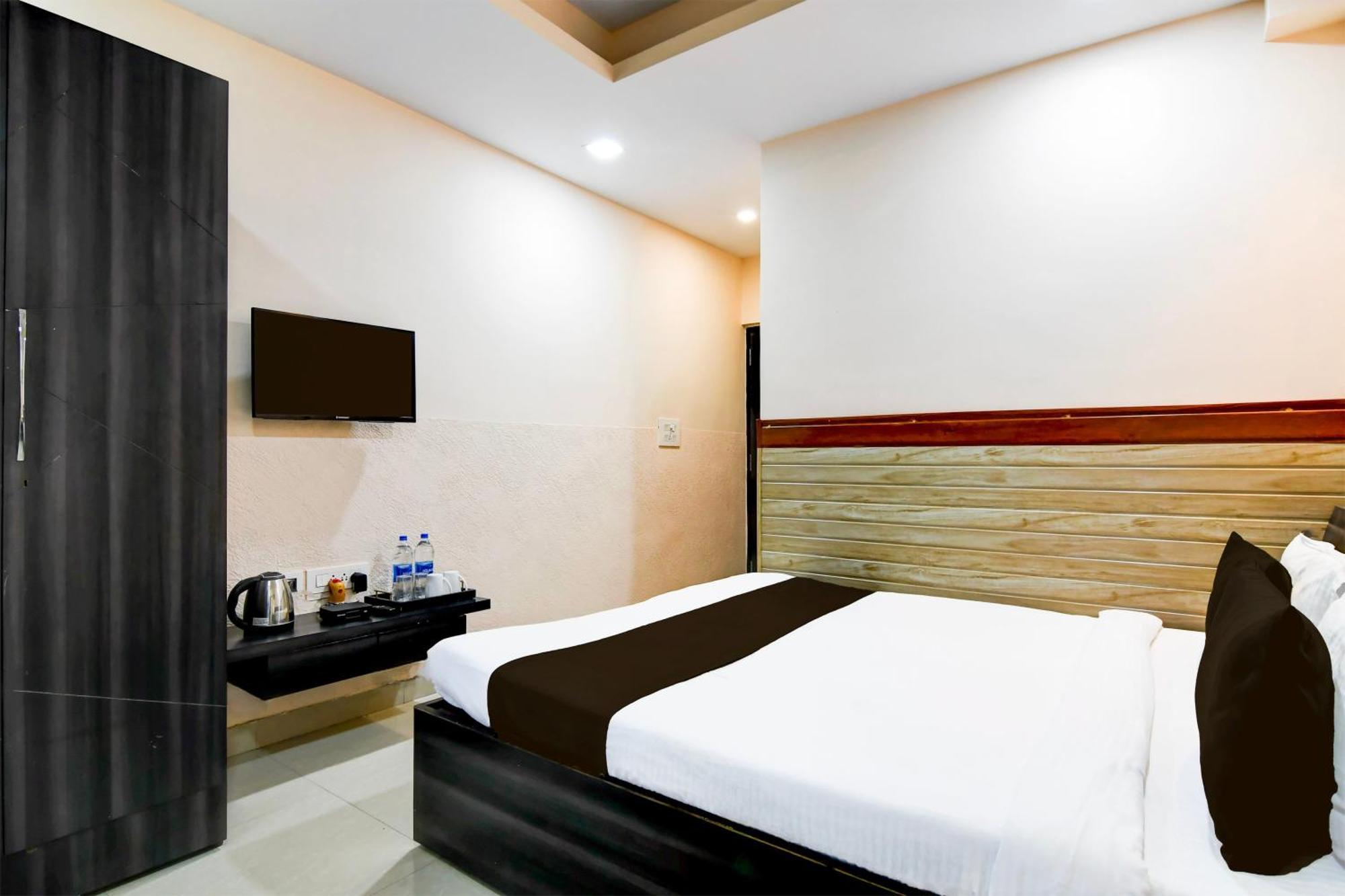 OYO 6356 Urban Guest House Bhasa Extérieur photo