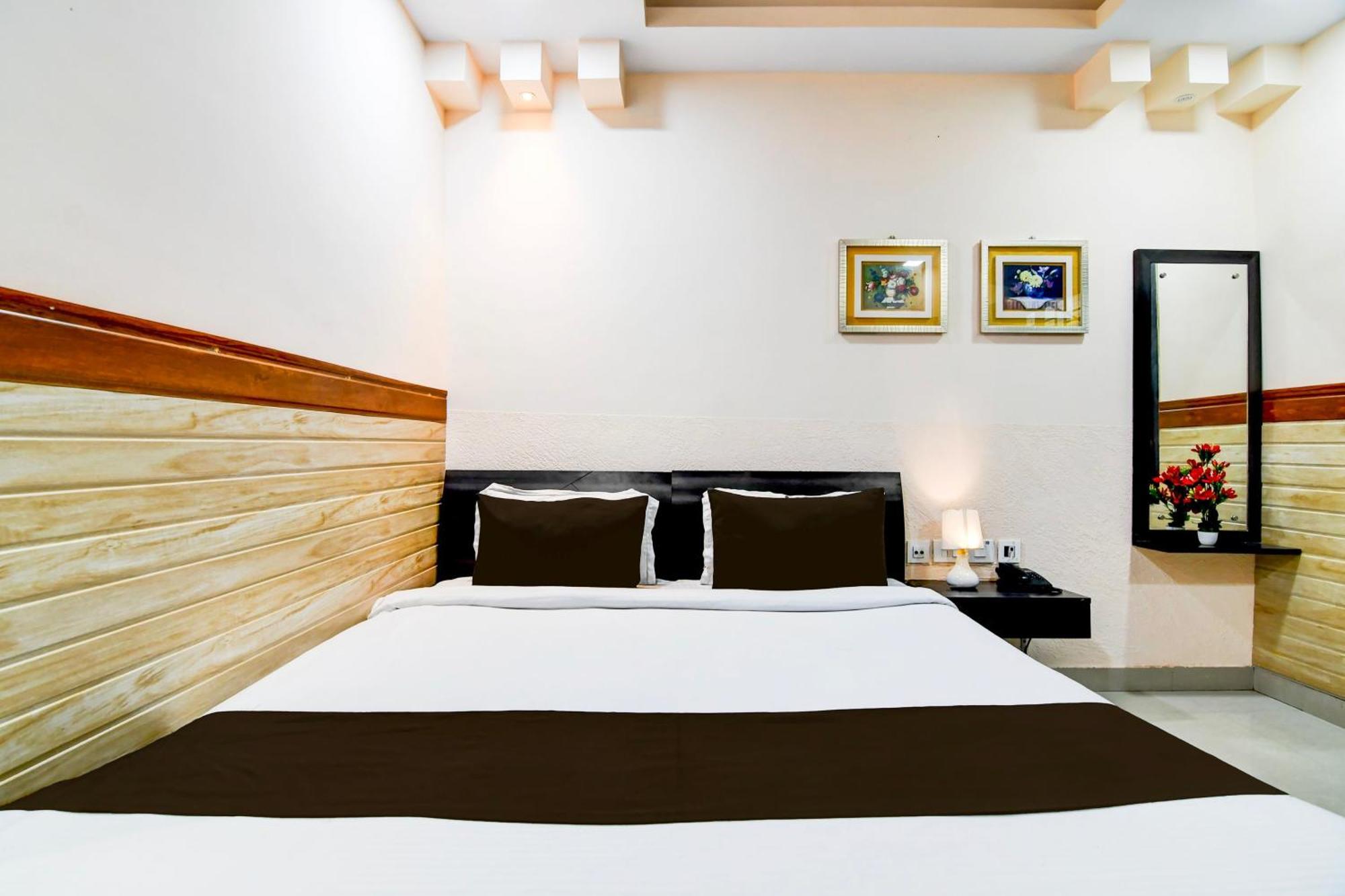 OYO 6356 Urban Guest House Bhasa Extérieur photo
