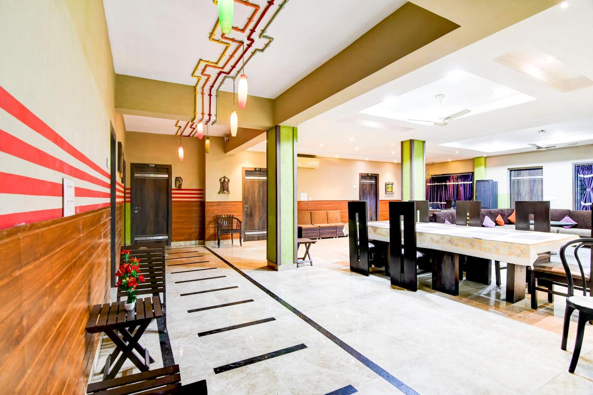 OYO 6356 Urban Guest House Bhasa Extérieur photo